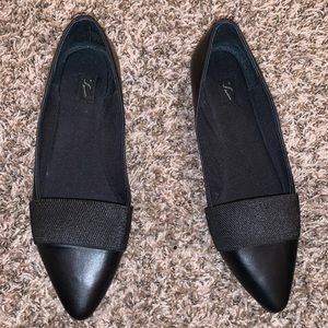 Dress shoes